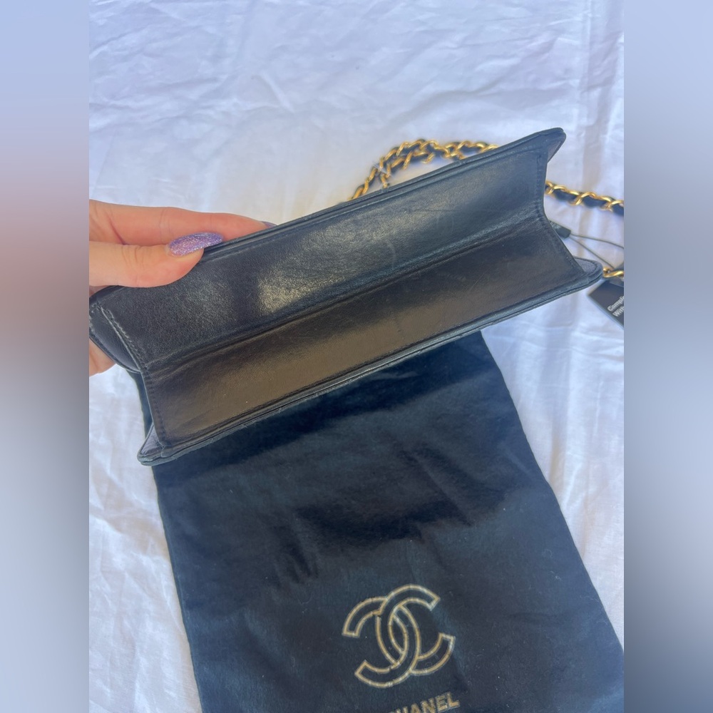 Chanel Quilted CC Flap Bag shoulder bag - Picture 4 of 16